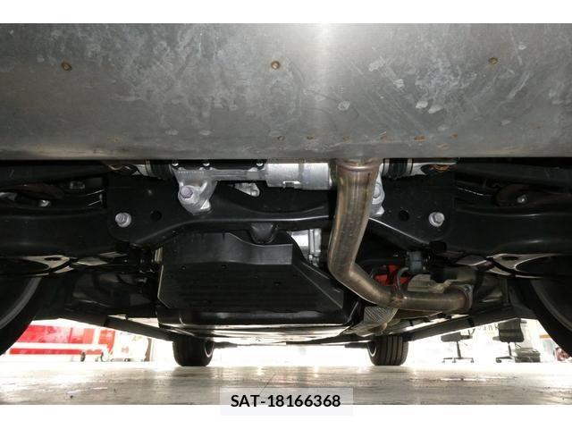 Toyota Crown Sports 2023-11 6010907-29