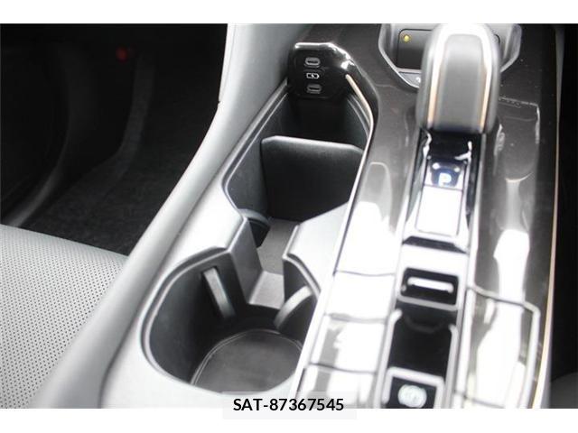 Toyota Crown Sports 2024-01 6243078-25