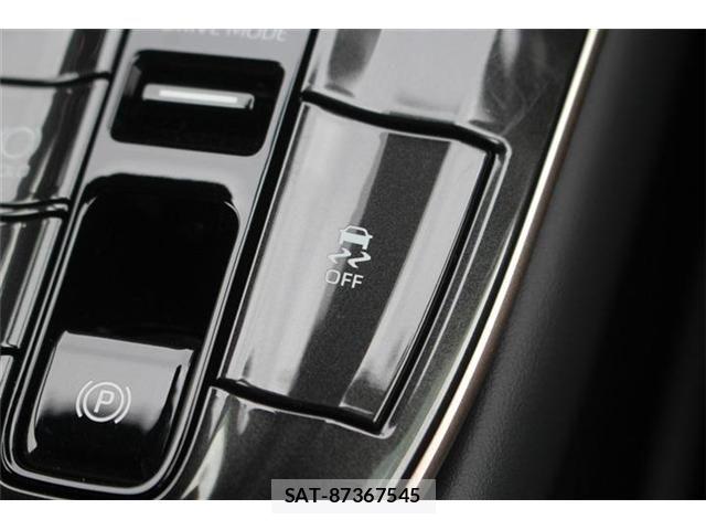 Toyota Crown Sports 2024-01 6243078-26