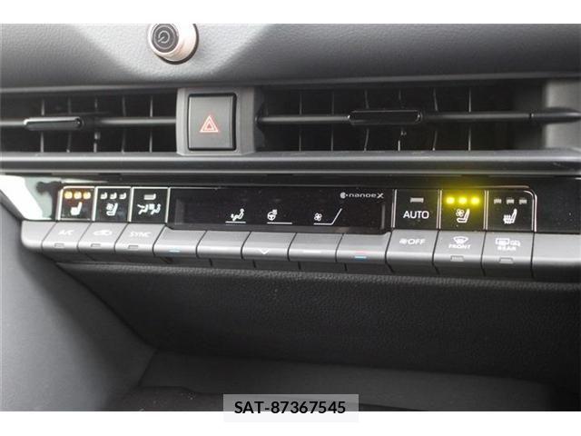 Toyota Crown Sports 2024-01 6243078-4