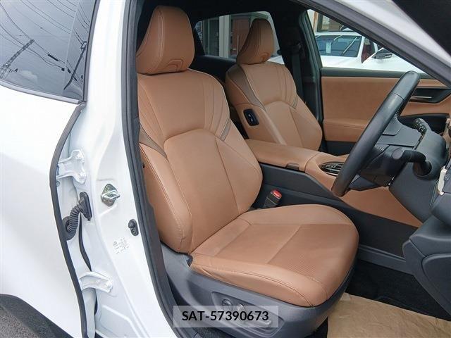 Toyota Crown Sports 2023-12 6276050-14