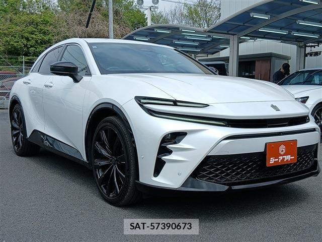 Toyota Crown Sports 2023-12 6276050-20