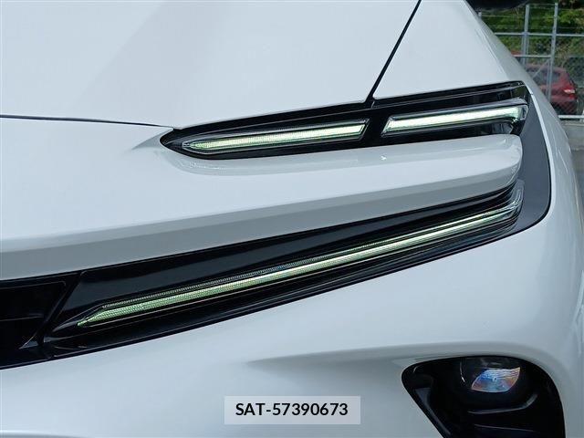 Toyota Crown Sports 2023-12 6276050-26