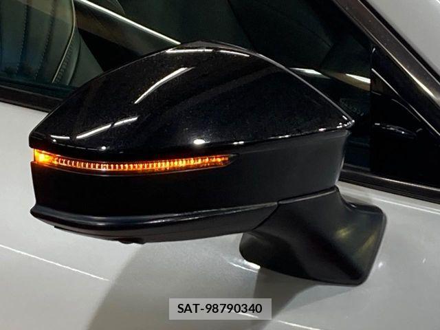 Toyota Crown Sports 2023-11 6544557-4