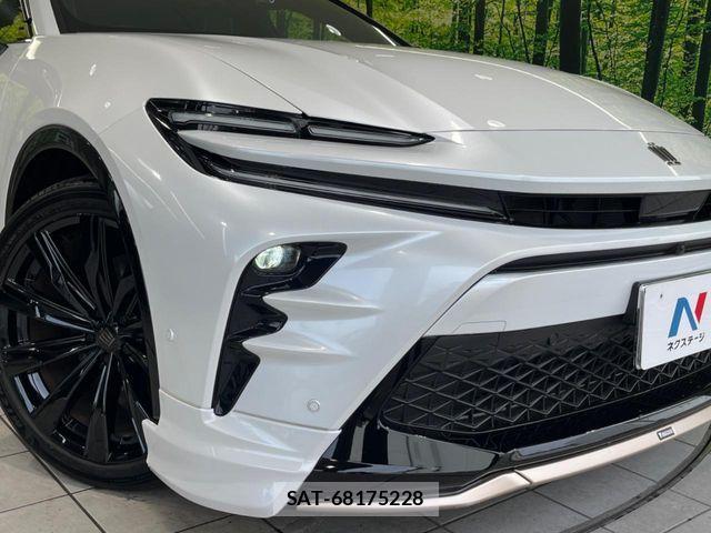 Toyota Crown Sports 2023-12 6611264-12