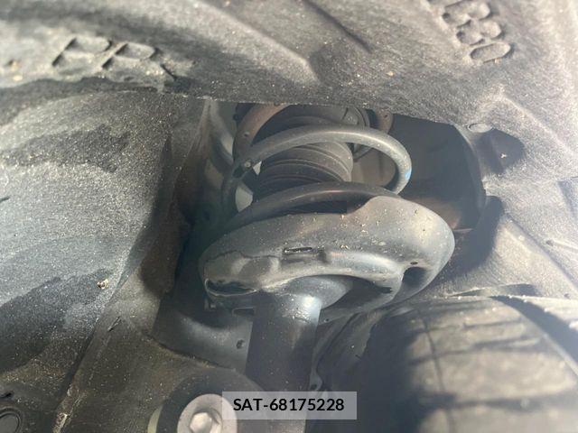 Toyota Crown Sports 2023-12 6611264-19