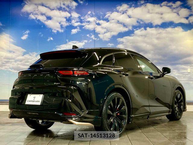 Toyota Crown Sports 2024-07 6641414-12
