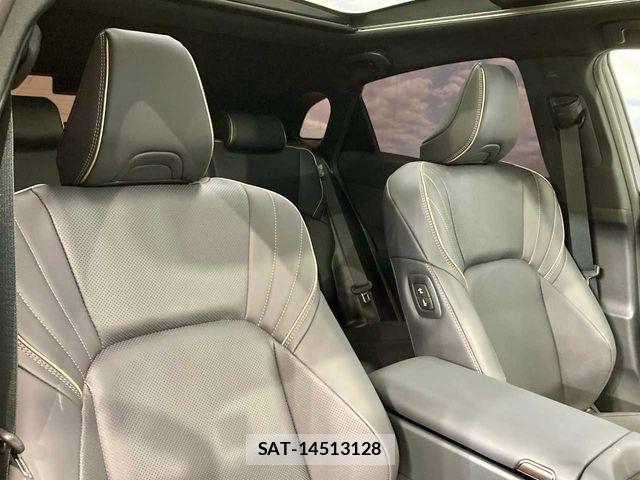 Toyota Crown Sports 2024-07 6641414-16