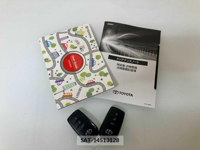 Toyota Crown Sports 2024-07 6641414-7