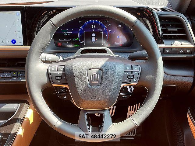 Toyota Crown Sports 2024-10 6675504-13