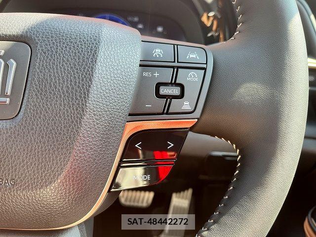 Toyota Crown Sports 2024-10 6675504-17
