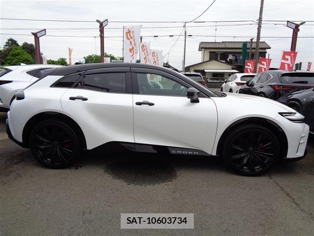 Toyota Crown Sports 2024-02 6675506-3