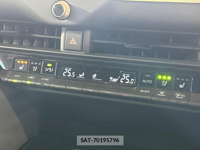 Toyota Crown Sports 2025-04 6675505-4