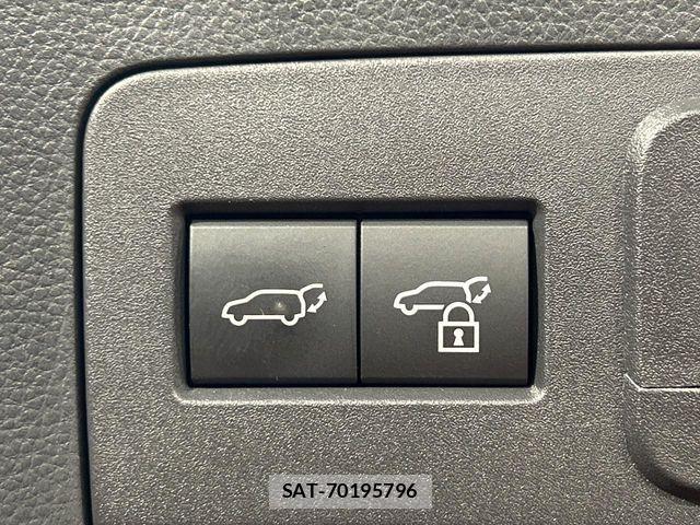 Toyota Crown Sports 2025-04 6675505-6