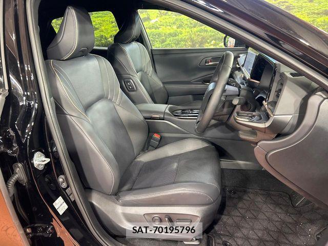Toyota Crown Sports 2025-04 6675505-7