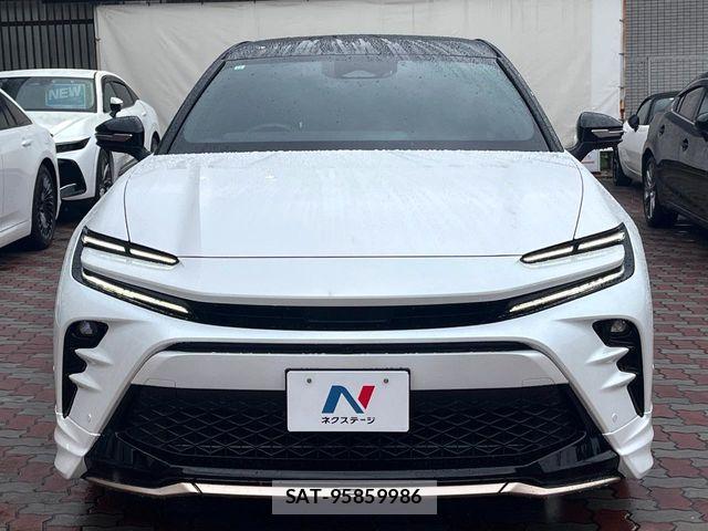 Toyota Crown Sports 2023-12 6715946-13