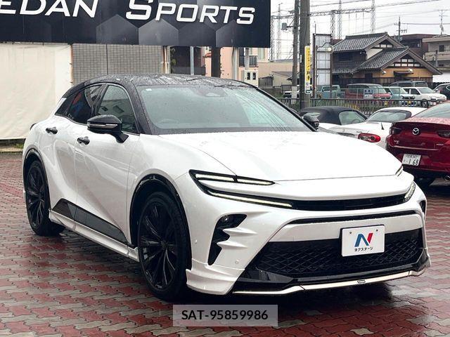 Toyota Crown Sports 2023-12 6715946-15