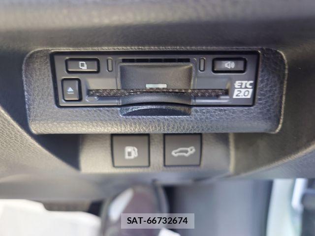 Toyota Crown Sports 2025-03 6790906-20