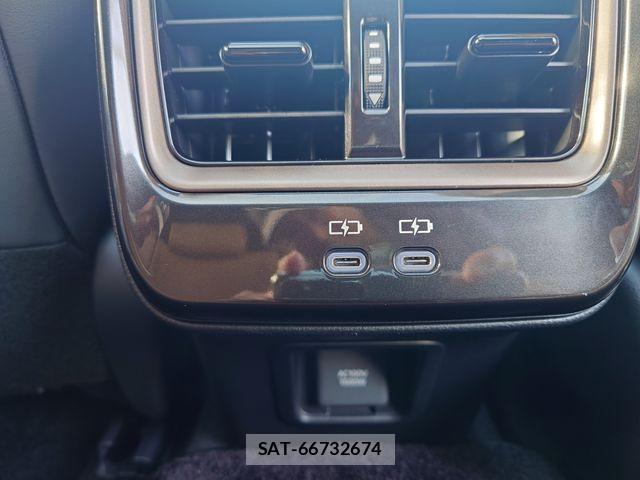 Toyota Crown Sports 2025-03 6790906-22