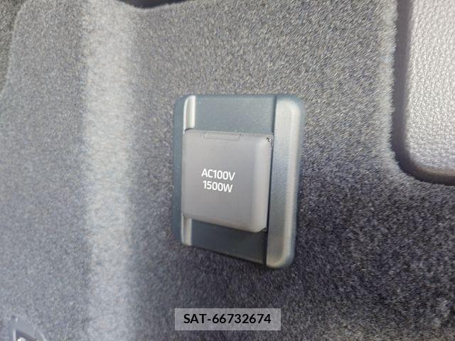 Toyota Crown Sports 2025-03 6790906-25