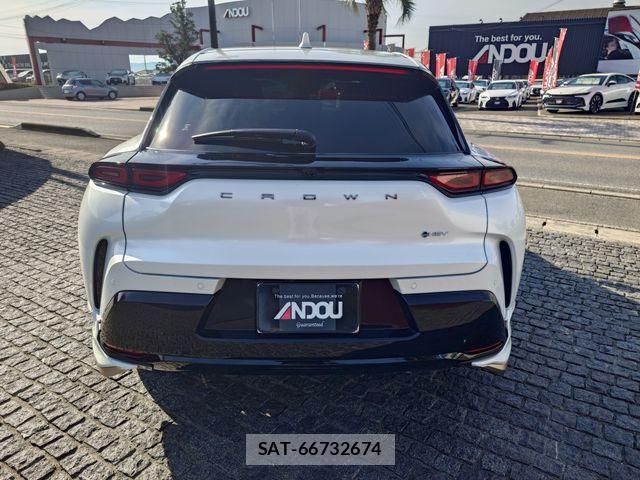 Toyota Crown Sports 2025-03 6790906-6