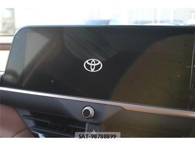 Toyota Crown Sports 2023-11 6790956-22