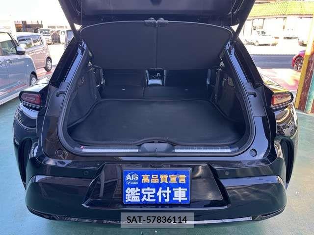 Toyota Crown Sports 2024-09 6790937-12