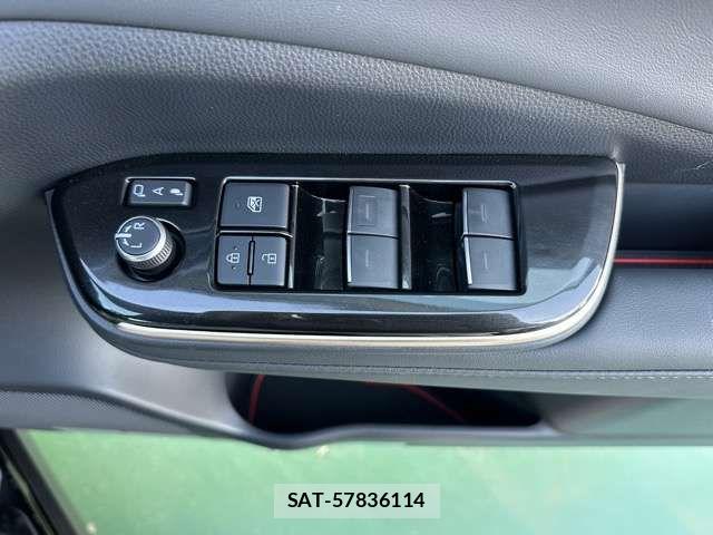 Toyota Crown Sports 2024-09 6790937-17