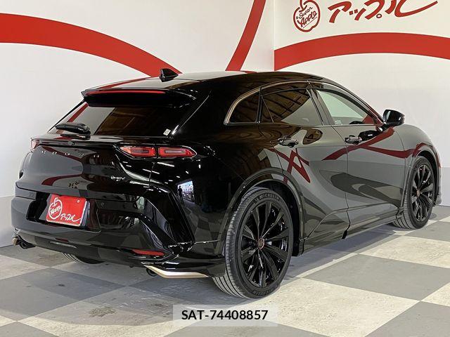 Toyota Crown Sports 2024-05 6790918-2