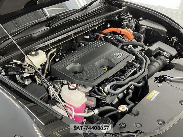 Toyota Crown Sports 2024-05 6790918-4
