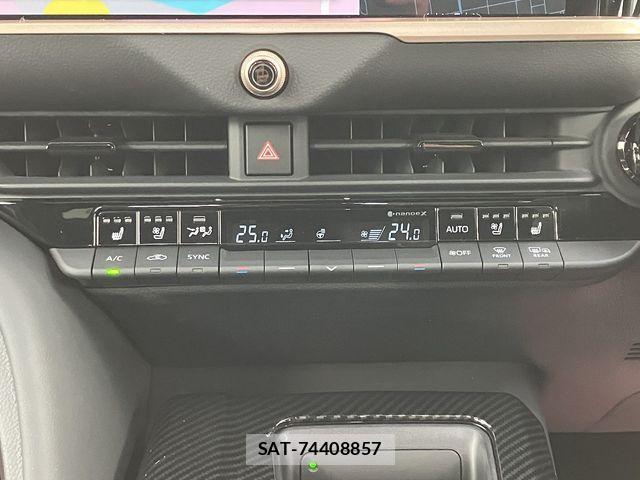 Toyota Crown Sports 2024-05 6790918-8