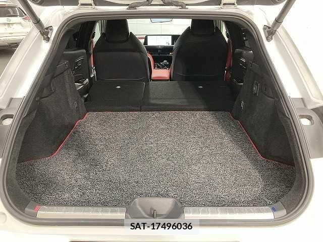 Toyota Crown Sports 2024-05 6790927-12