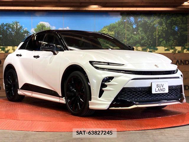 Toyota Crown Sports 2023-12 6790954-15