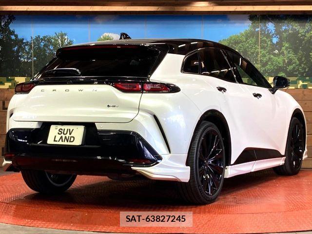 Toyota Crown Sports 2023-12 6790954-16