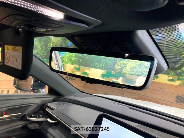 Toyota Crown Sports 2023-12 6790954-5
