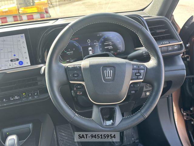 Toyota Crown Sports 2024-04 6790959-10
