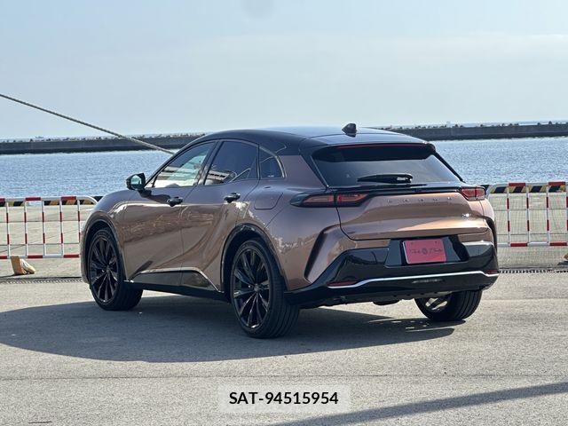 Toyota Crown Sports 2024-04 6790959-24