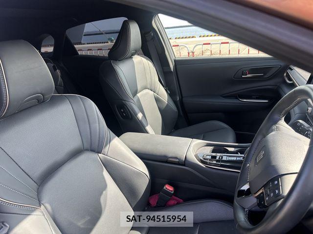 Toyota Crown Sports 2024-04 6790959-7
