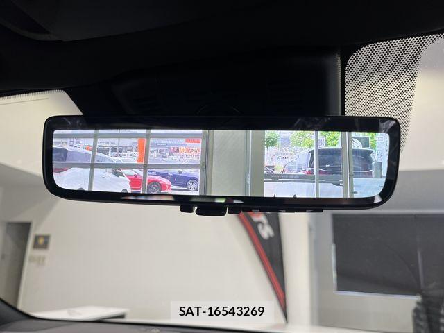 Toyota Crown Sports 2023-11 6790901-21