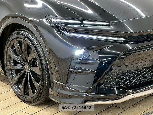 Toyota Crown Sports 2023-12 6790924-18