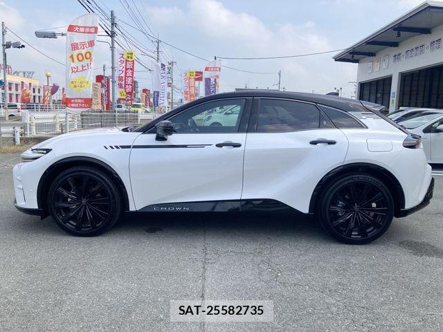 Toyota Crown Sports 2024-11 6790910-4