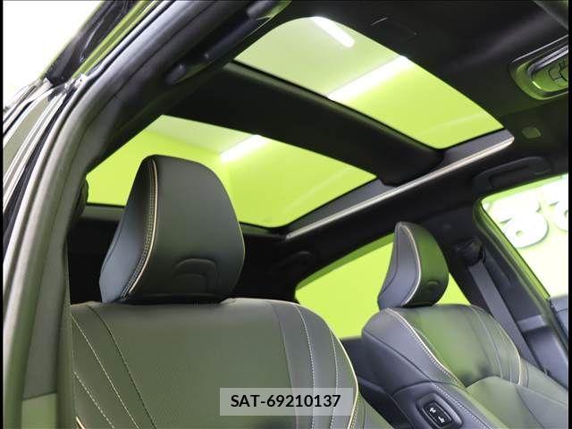 Toyota Crown Sports 2024-04 6790938-20
