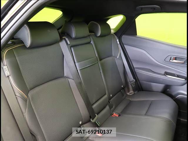 Toyota Crown Sports 2024-04 6790938-29