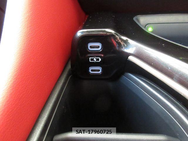 Toyota Crown Sports 2024-10 6790900-22
