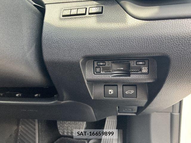 Toyota Crown Sports 2024-01 6790911-15