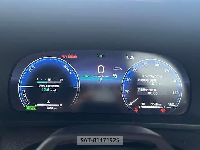 Toyota Crown Sports 2023-09 6790930-13