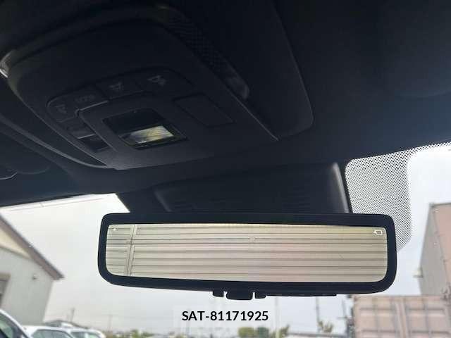 Toyota Crown Sports 2023-09 6790930-14