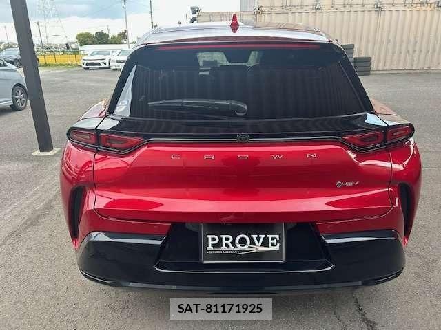 Toyota Crown Sports 2023-09 6790930-8