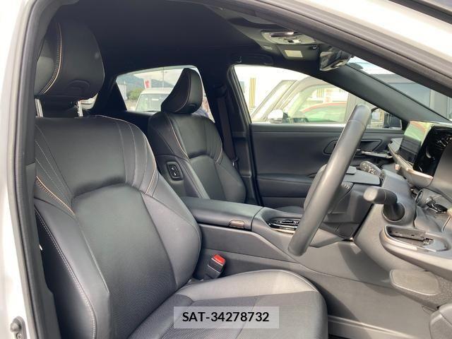 Toyota Crown Sports 2023-11 6790935-16