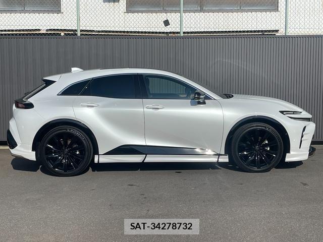 Toyota Crown Sports 2023-11 6790935-4